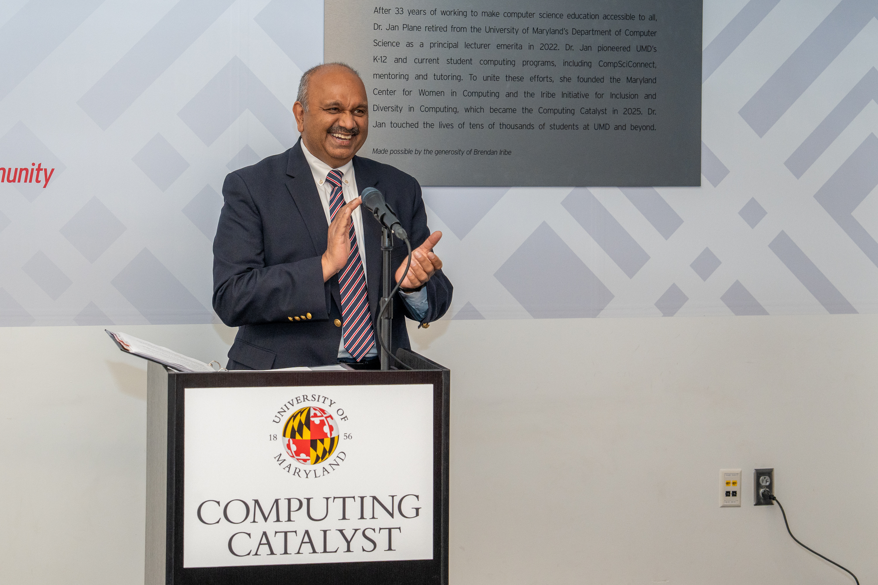 CMNS Dean Amitabh Varshney